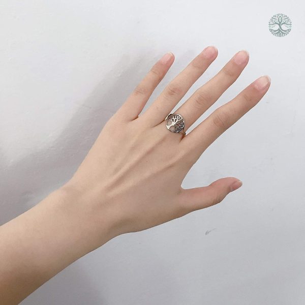 Bague en acier représentant l'Arbre de Vie