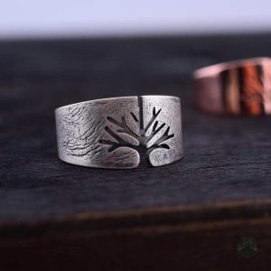 Accessoire élégant Arbre de Vie en acier pour un look unique