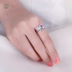 Bague arbre de vie en argent avec diamant rose
