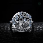 Bague ornée de diamants, design Arbre de Vie