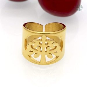 Bague dorée avec motif arbre de vie élégant et symbolique