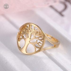 Bague or avec motif Arbre de Vie, un bijou chargé de sens