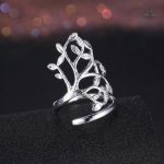 Bague en argent représentant un arbre de vie réaliste