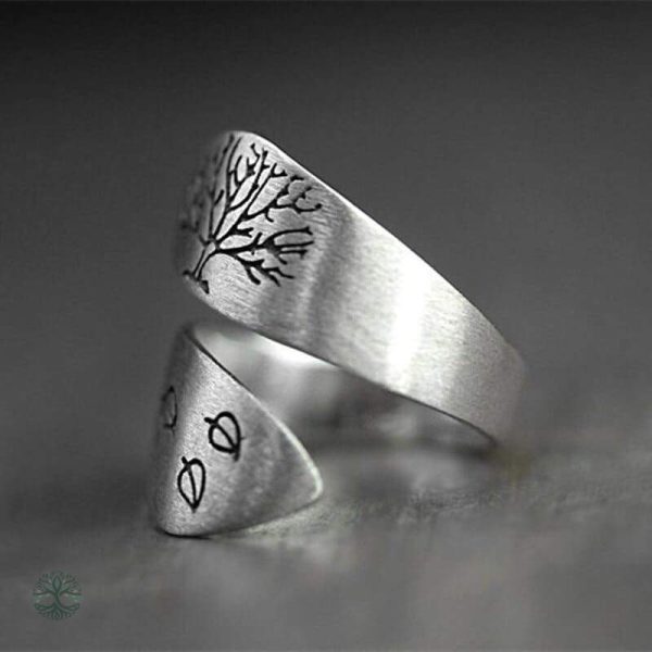 Bague ajustable avec motif arbre de vie