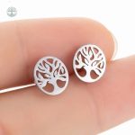Boucles d'oreilles clou Arbre de Vie en design élégant