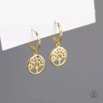 Accessoire élégant : boucles Arbre de Vie en doré