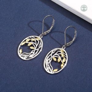 Accessoire tendance, boucles d'oreilles feuilles jaunes