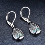Boucles d'oreilles élégantes Arbre de Vie en opale