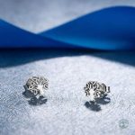 Créations artisanales en forme d'Arbre de Vie et Triquetra
