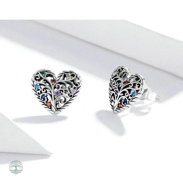 Accessoire en argent représentant un arbre de vie