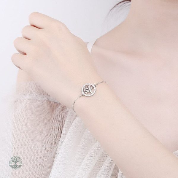 Bracelet argenté avec motif Arbre de Vie féminin
