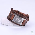 Cuir noir avec symbole d'Arbre de Vie pour un style unique
