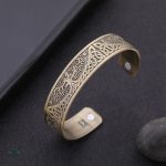 Bracelet inspiré des motifs vikings et de la nature