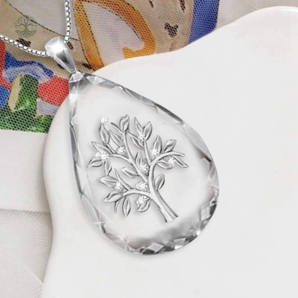 Collier tendance avec design goutte d'eau unique