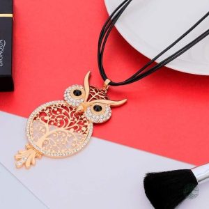 Collier or avec symbole Arbre de Vie et chouette