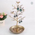 Support à bijoux élégant avec design arbre de vie