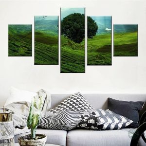 Tableau Arbre de Vie en paysage vert