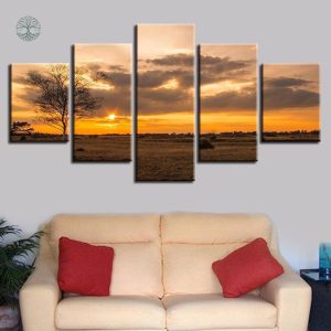 Art mural représentant un Arbre de Vie au crépuscule